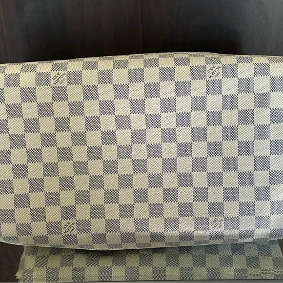 Louis Vuitton bag - Picture 5 of 11